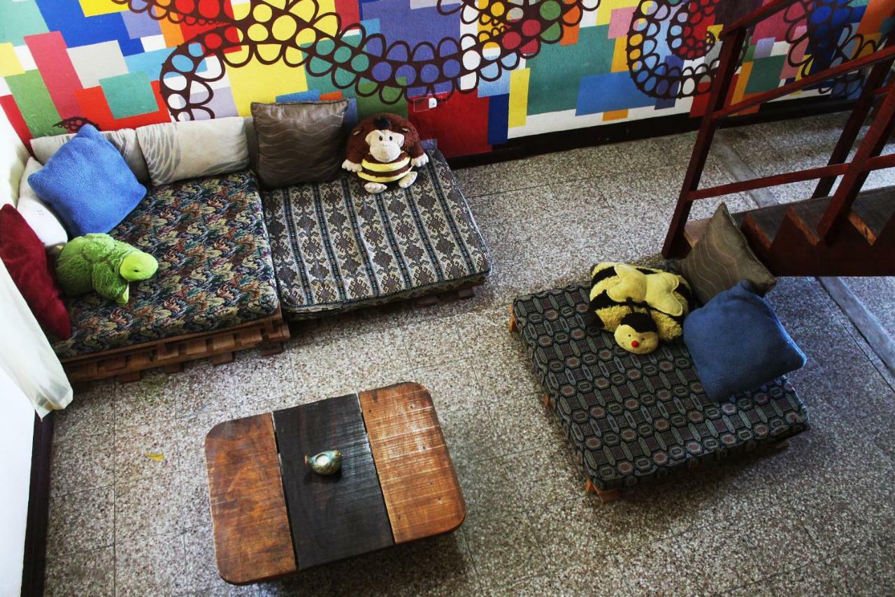 Ciao Cacao Hostel & Vegan Cafe Флорес Екстериор снимка