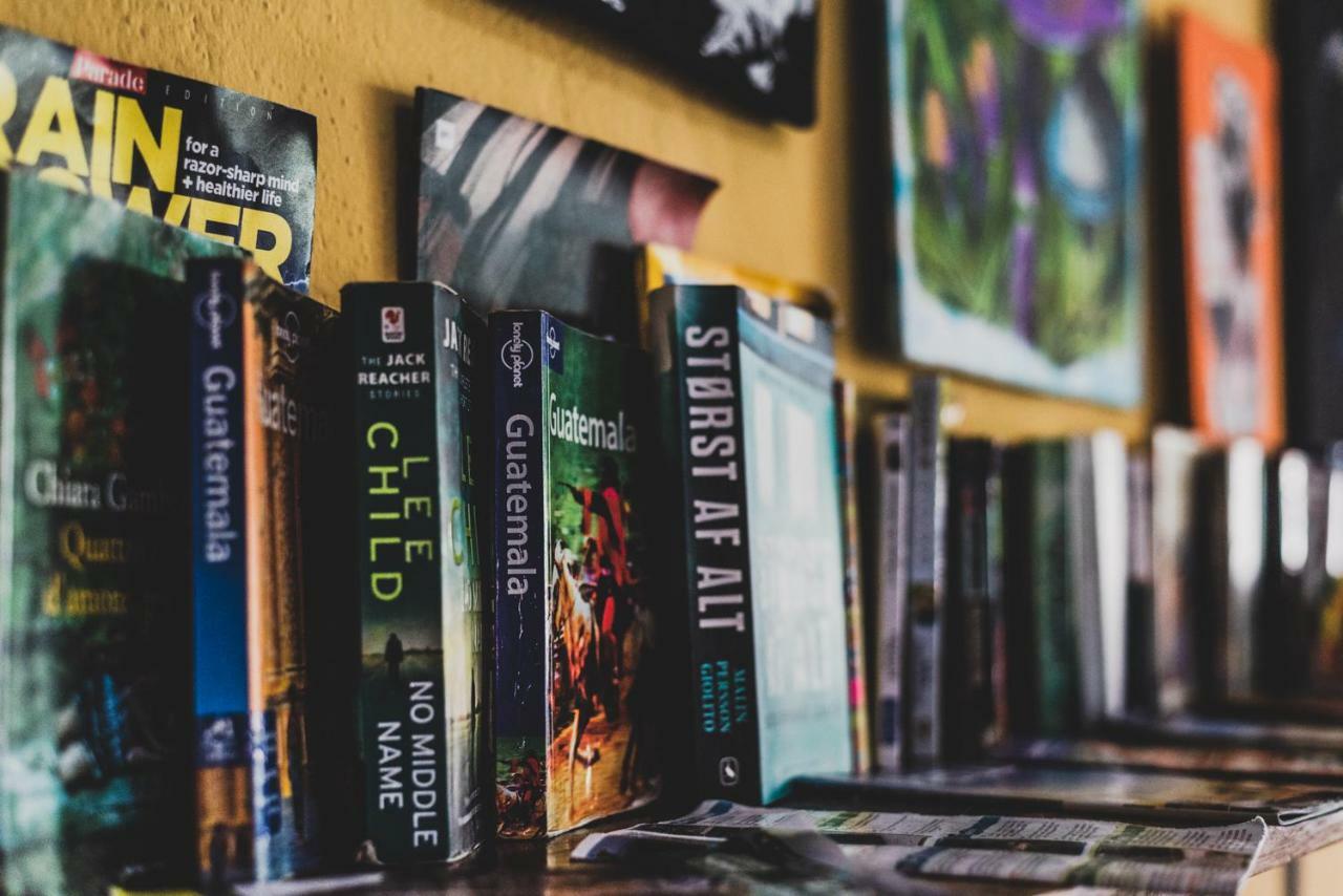 Ciao Cacao Hostel & Vegan Cafe Флорес Екстериор снимка